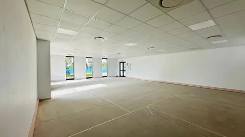 WhatsApp Image 2025-08-15 at 12.19.04-8.